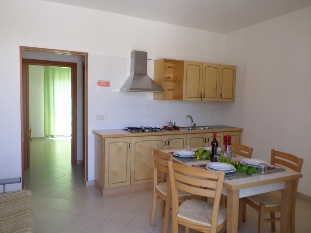 Residence Cala Verde 玛丽娜迪曼卡维萨 外观 照片