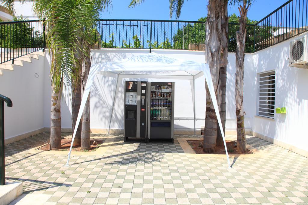 Residence Cala Verde 玛丽娜迪曼卡维萨 外观 照片